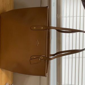 Coach Tote.